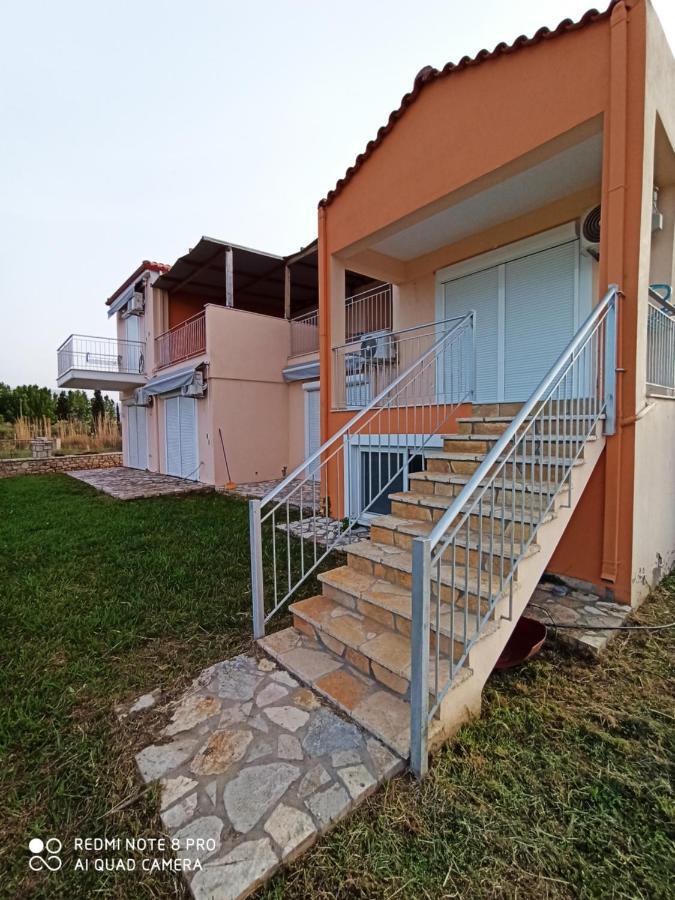 Lighthouse Apartments Chiliadou  Exterior foto